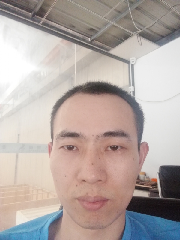 合十的第一张照片--泉州残疾人相亲网