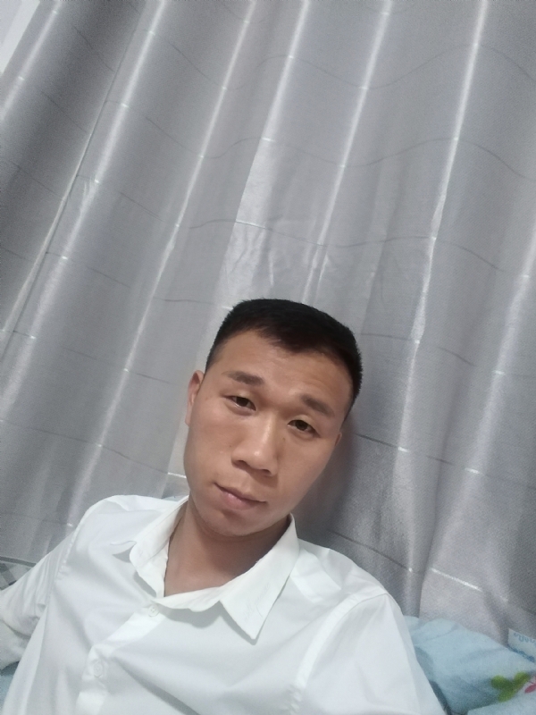 不器的第一张照片--泉州残疾人相亲网