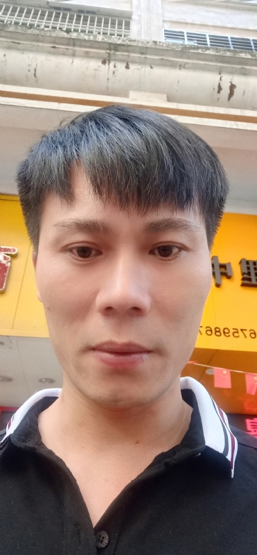 笑看人生的第一张照片--泉州残疾人相亲网