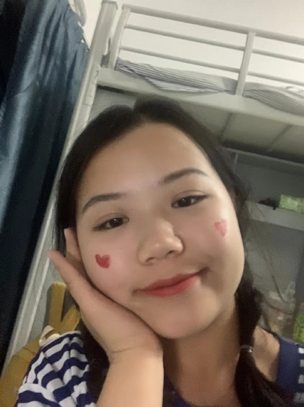 轻轻的一片云的第一张照片--泉州残疾人相亲网