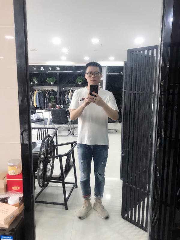 黄大仙的第一张照片--泉州残疾人相亲网