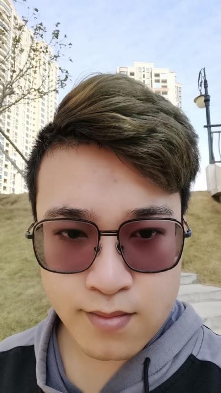 小陈的第一张照片--泉州残疾人相亲网