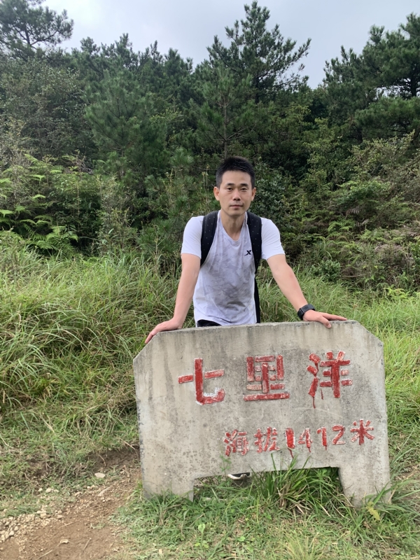 小朱佩奇的第一张照片--泉州残疾人相亲网